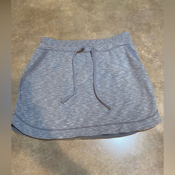 Womens Athleta skirt, size small - Picture 1 of 4